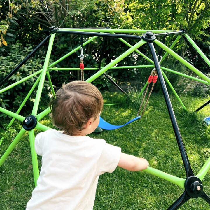 2.50 Meter große Kletterkuppel für Kinder
