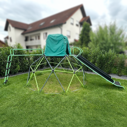 Spielplatz mit Kletterkuppel 2,50 m