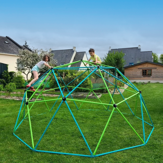 Spielplatz mit Kletterkuppel 3,60 m