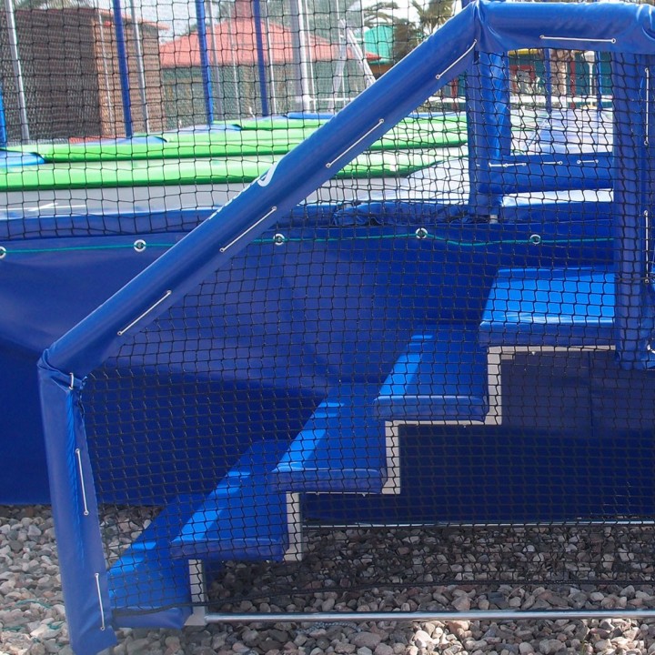 Aero 265 Trampolinreihen - Quadratisch
