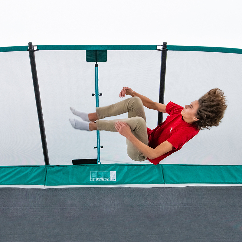 Rechteckiges eingegrabenes Trampolin